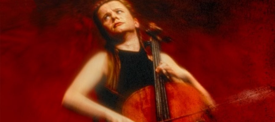 Emily Watson as Jacqueline du Pré playing the cello on the poster of Hilary & Jackie