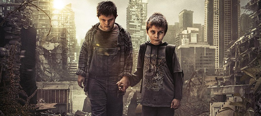 Marko and Miko walk through a devastated city in M: Beyond the Wasteland